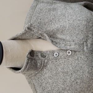 Van Heusen Men's Henley Gray and White Pull Over Faux Tweed Sweater, Size Small